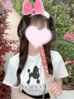 大沢かれん