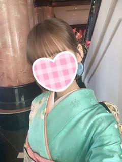 七海ねおん