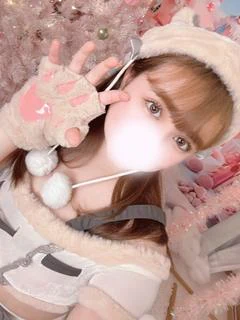 エミリ