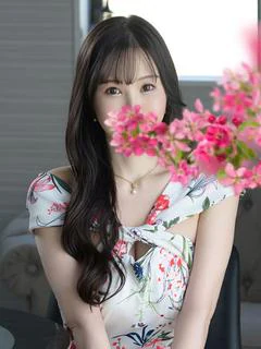柚木梨七