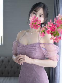 柚木梨七