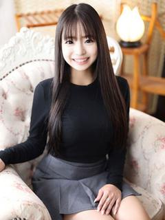 ユイナ