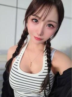 愛沢いおん