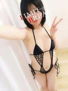 秋山 りつ