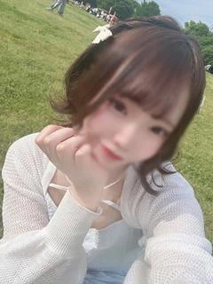 真白　みみ