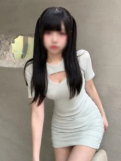 前田 なな