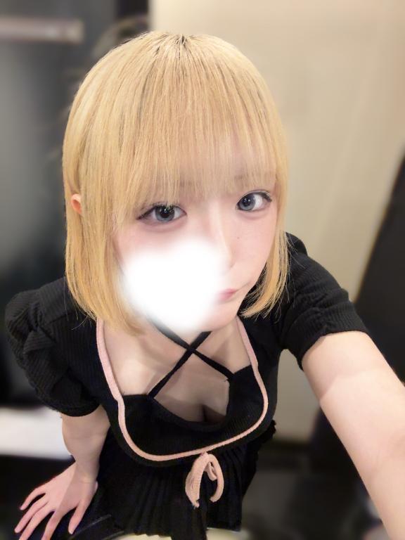 レニ【体験入店】 の 朝から♡