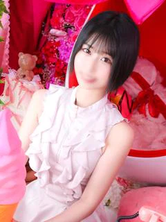 アヤナ