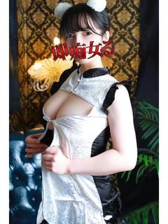 色白美巨乳天使あち