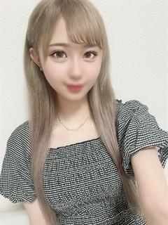 ゆあん【超色白細身美...