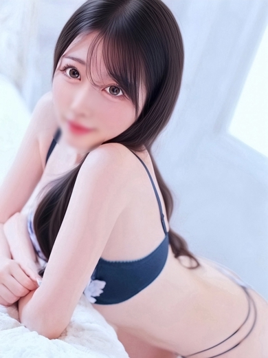 りろ【色白際立つ東北美人】