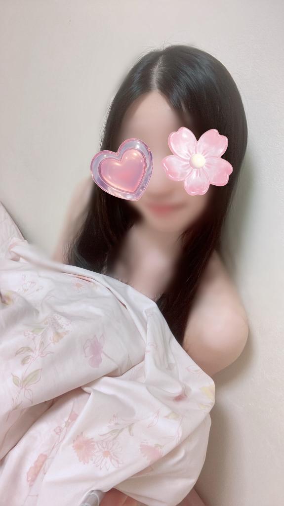 結城なこ🔰 の おやすみなさい(*´꒳`*)💕(お布団で📸)