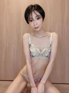 めい