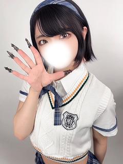 ろん愛嬌満点な超美少女