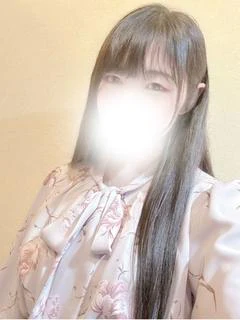 ななこ
