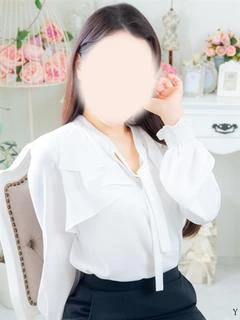 美月ゆうか