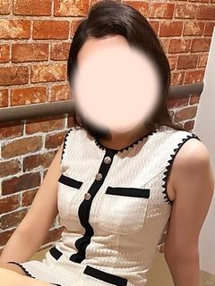 美月ゆうか
