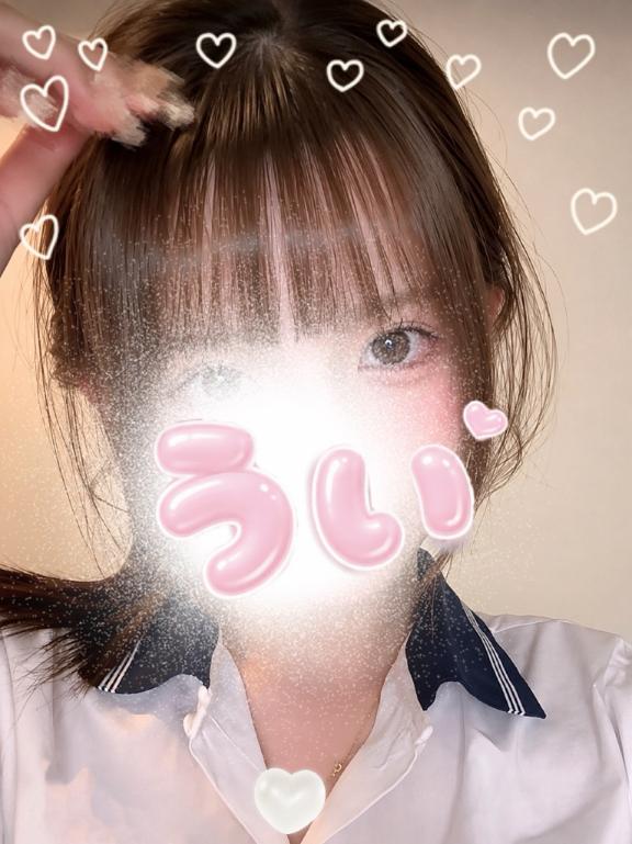 うい の 🤍８月の夜🌤️🌃