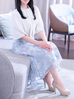 新人・玲奈(れな)