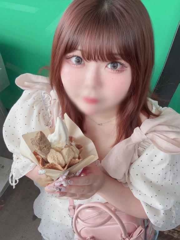 うらら★ の 12時から待ってる🥹💗