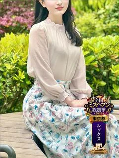 堀ゆいな