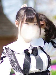 ゆりな