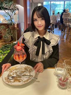 中西ゆい