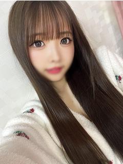 雪白えみる