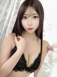 綾瀬ゆりあ