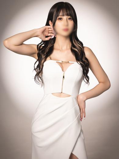 月野あいな