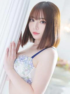 皇ゆゆ