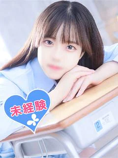 小羽あこ