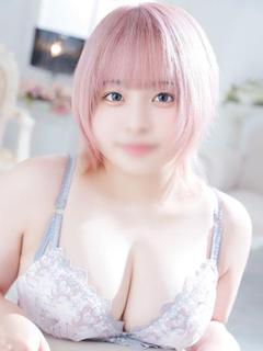 鶴見まお