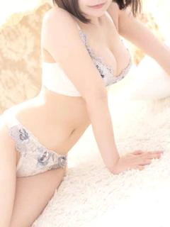 神崎なぎさ