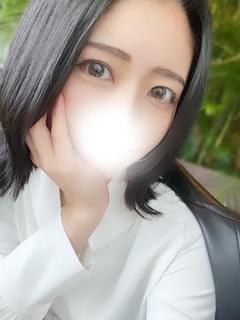 藤代 ひな