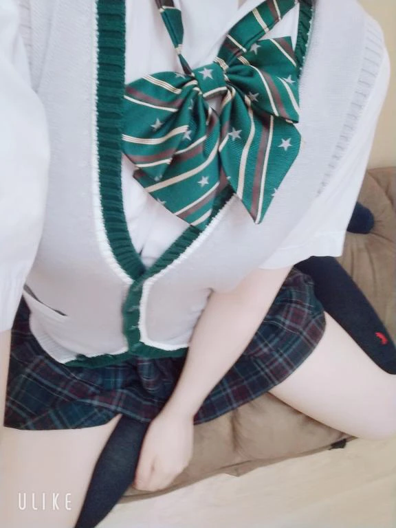 私のアソコ、濡れ濡れにして♡