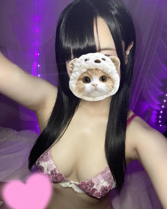 明日、予定あるーー???