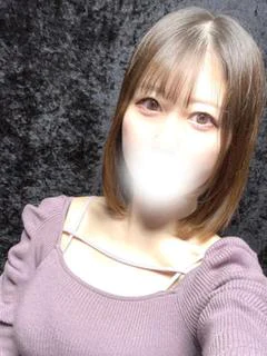 鷲尾めきあ