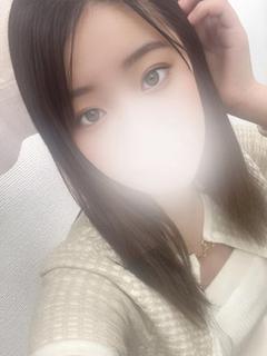 水嶋すずは