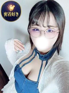 岩瀬ゆゆ