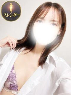 峰ななこ