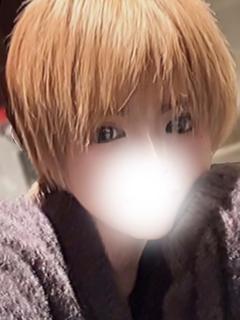 あきら