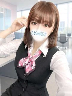 白川ゆいな