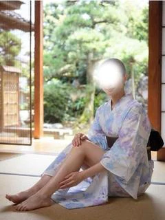 三国 すみれ