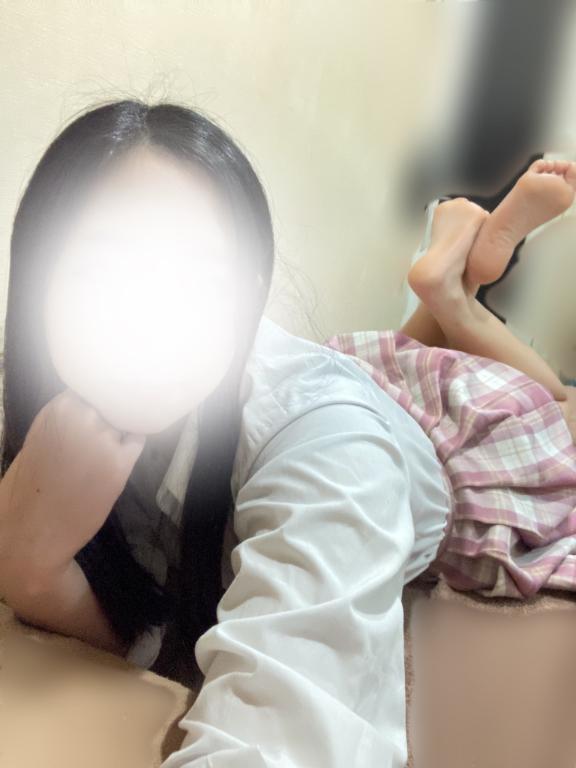 凛（り　ん） の Xのフォローよろしくお願いします🍎