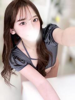 小鳥遊いぶ