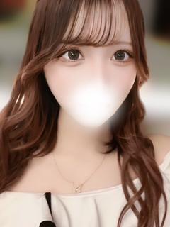 山吹てぃな