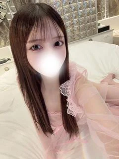 大鳥ゆりあ