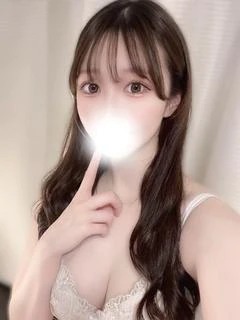 美作めいあ