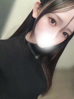 琴山ゆずは